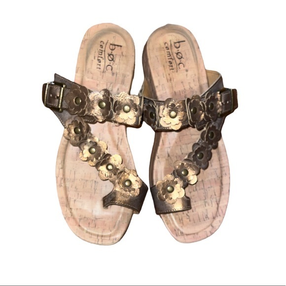BOC Sandals Layered Flower appliqué Shoes with toe loop slip on Cork Sole Size 9 - Picture 1 of 5